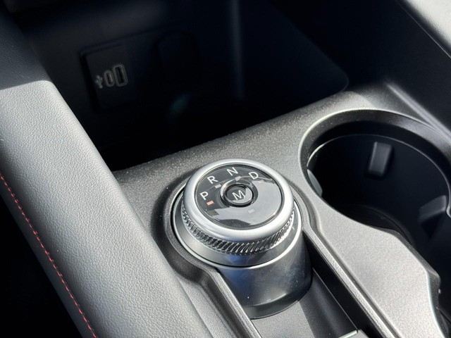 Ford Explorer Vehicle Image 14