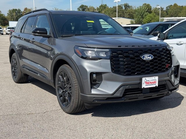 Ford Explorer Vehicle Image 02