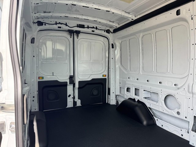 Ford Transit Cargo Van Vehicle Image 06