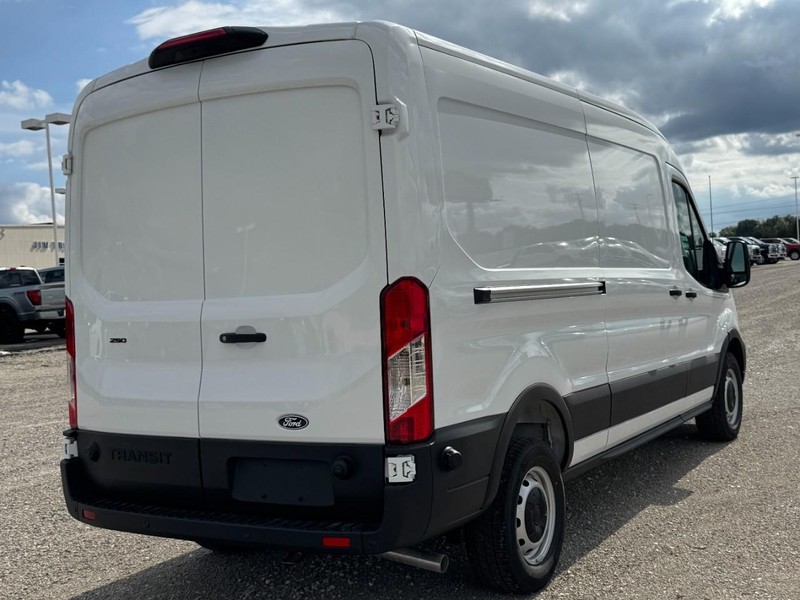 Ford Transit Cargo Van Vehicle Full-screen Gallery Image 3