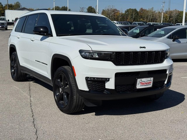 Jeep Grand Cherokee L Vehicle Image 02