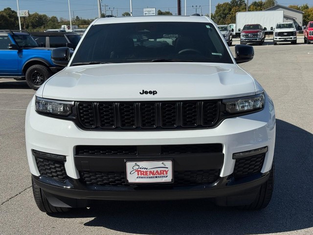 Jeep Grand Cherokee L Vehicle Image 09