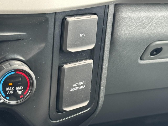 Ford Super Duty F-350 SRW Vehicle Image 20