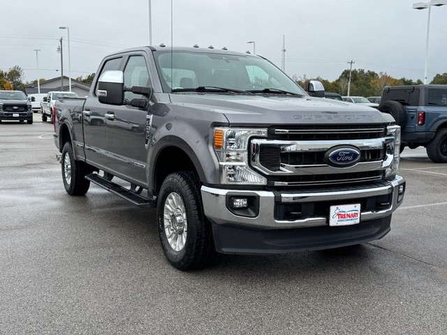 Ford Super Duty F-250 SRW Vehicle Image 02