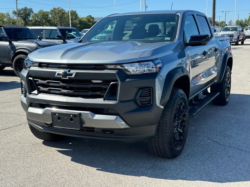 Chevrolet Colorado Vehicle Full-screen Gallery Image 08