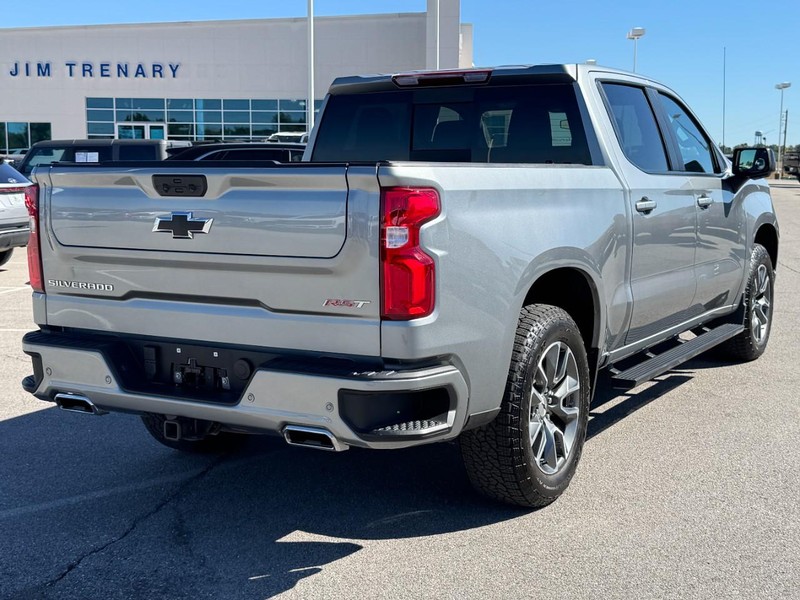 Chevrolet Silverado 1500 Vehicle Full-screen Gallery Image 03