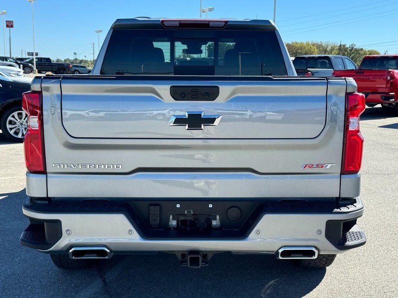 Chevrolet Silverado 1500 Vehicle Full-screen Gallery Image 04