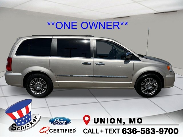 2013 Chrysler Town & Country Touring-L at Schicker Ford Union in Union MO