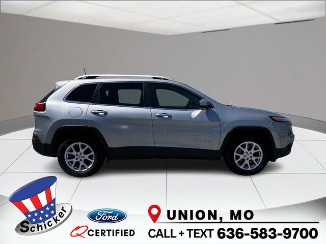 Union MO 2017 Jeep Cherokee more details - jeep cherokee