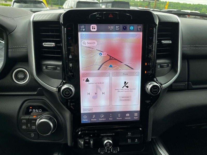 Ram 1500 Vehicle Full-screen Gallery Image 19