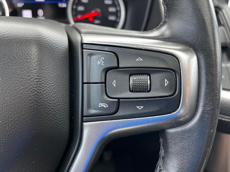 Chevrolet Tahoe Vehicle Full-screen Gallery Image 21