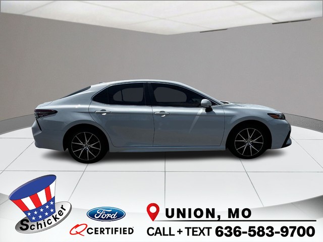 more details - toyota camry