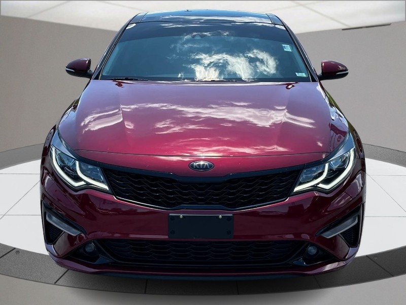 Kia Optima Vehicle Full-screen Gallery Image 09