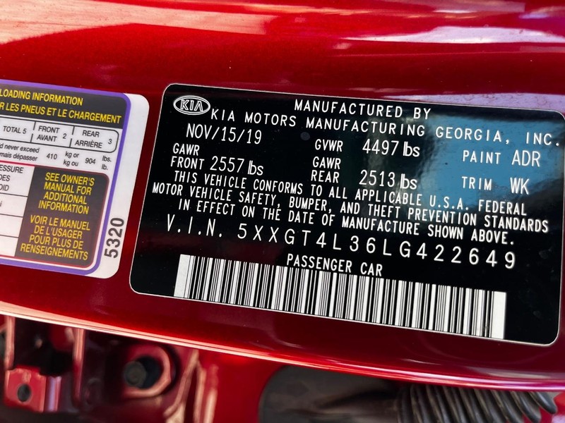 Kia Optima Vehicle Full-screen Gallery Image 23