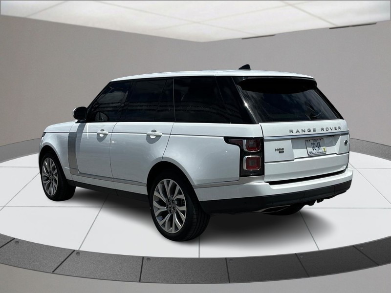 Land Rover Range Rover Vehicle Full-screen Gallery Image 06