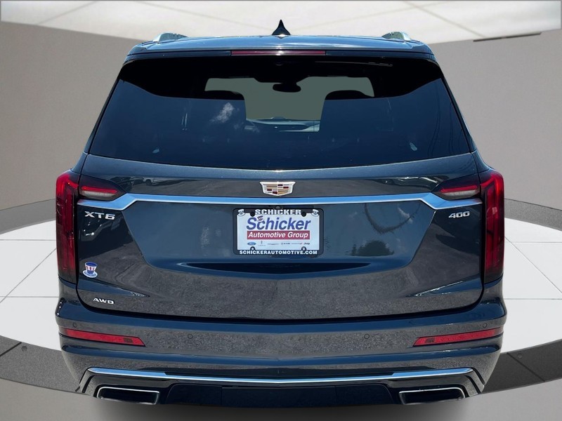 Cadillac XT6 Vehicle Full-screen Gallery Image 04
