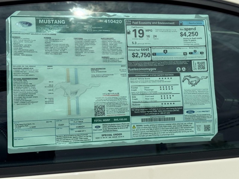 Ford Mustang Vehicle Full-screen Gallery Image 10