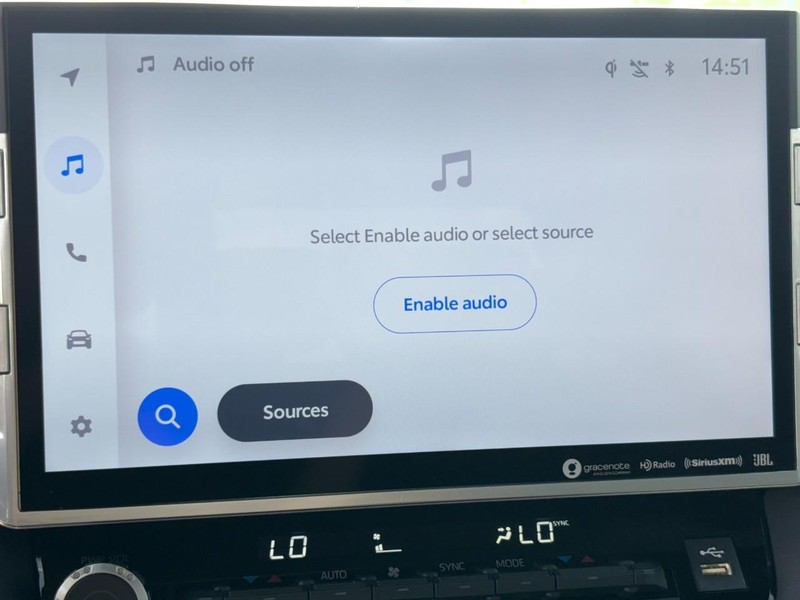 Toyota Tundra 4WD Vehicle Full-screen Gallery Image 20