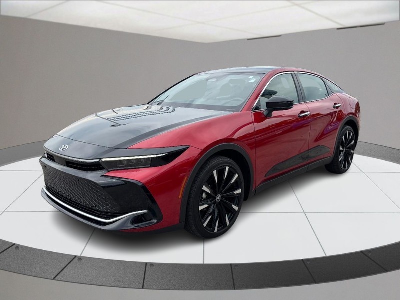 Toyota Crown Vehicle Full-screen Gallery Image 08