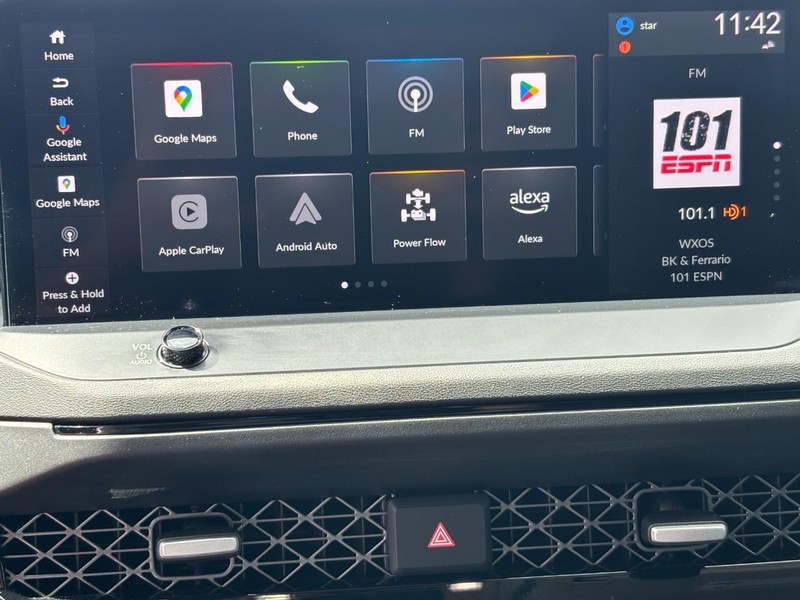 Honda Accord Hybrid Vehicle Full-screen Gallery Image 19