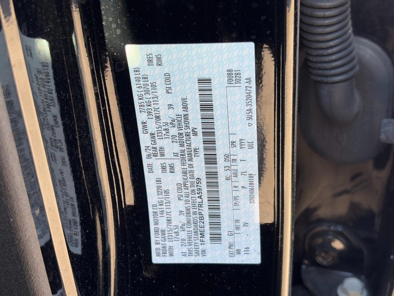 Ford Bronco Vehicle Full-screen Gallery Image 26