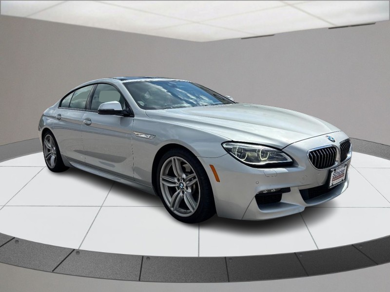 BMW 6 Series Vehicle Full-screen Gallery Image 02