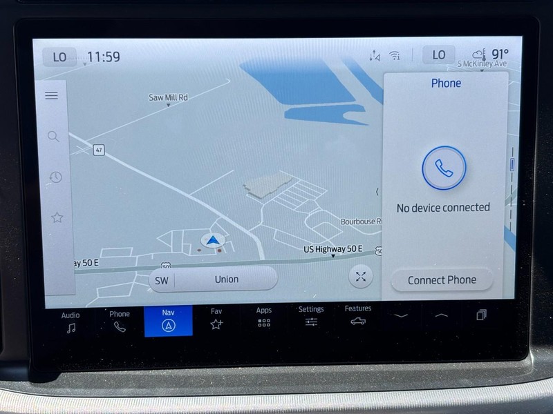 Ford F-150 Vehicle Full-screen Gallery Image 15