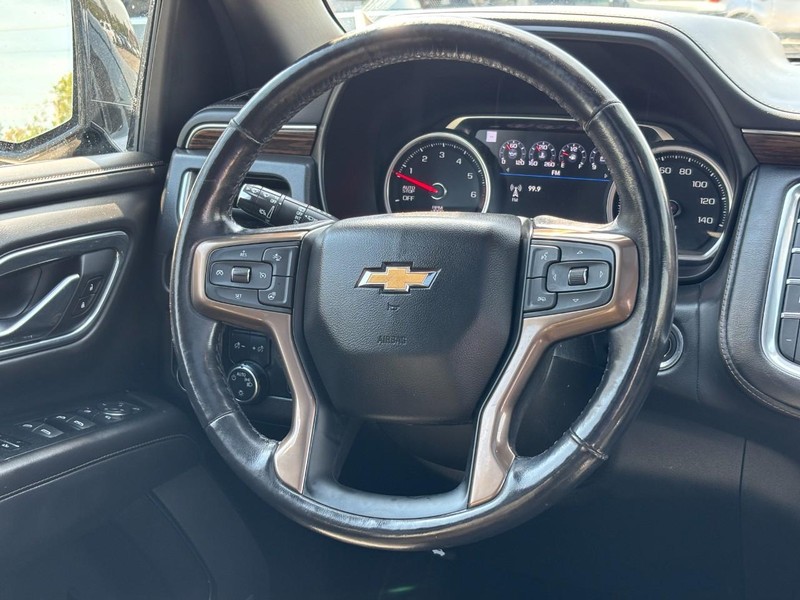 Chevrolet Tahoe Vehicle Full-screen Gallery Image 13