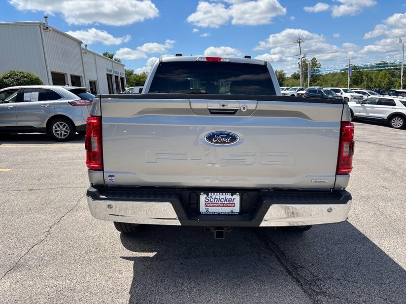 Ford F-150 Vehicle Full-screen Gallery Image 05