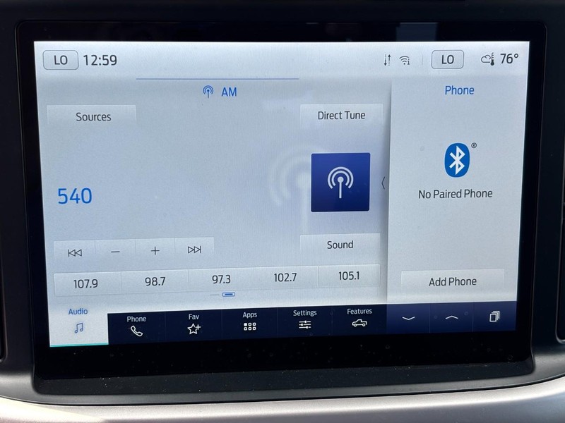 Ford F-150 Vehicle Full-screen Gallery Image 20