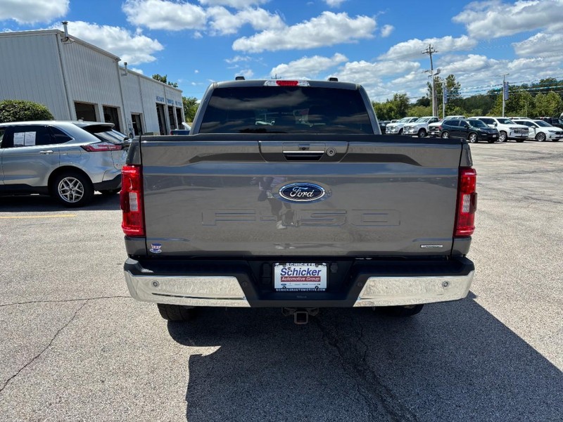 Ford F-150 Vehicle Full-screen Gallery Image 05