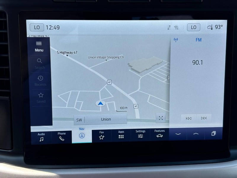 Ford F-150 Vehicle Full-screen Gallery Image 22