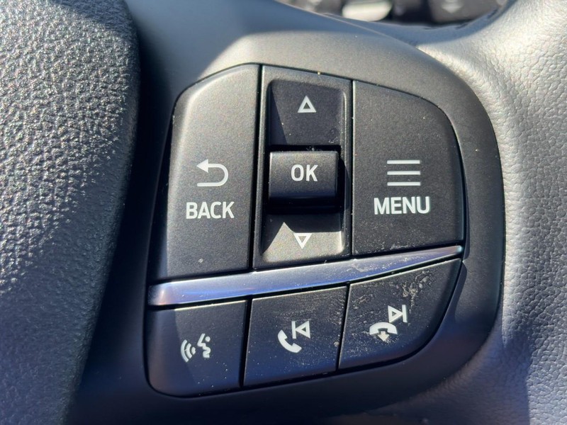 Ford Bronco Sport Vehicle Full-screen Gallery Image 18