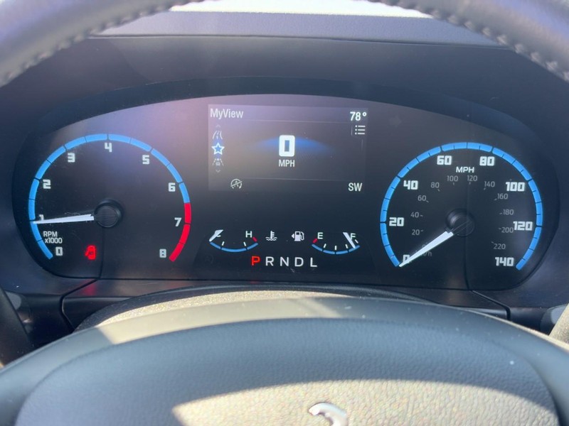 Ford Bronco Sport Vehicle Full-screen Gallery Image 19