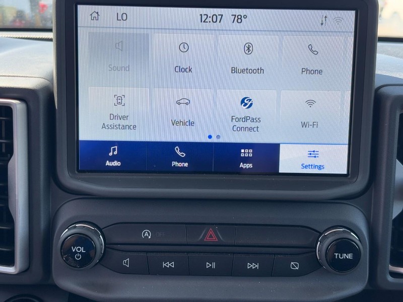 Ford Bronco Sport Vehicle Full-screen Gallery Image 20