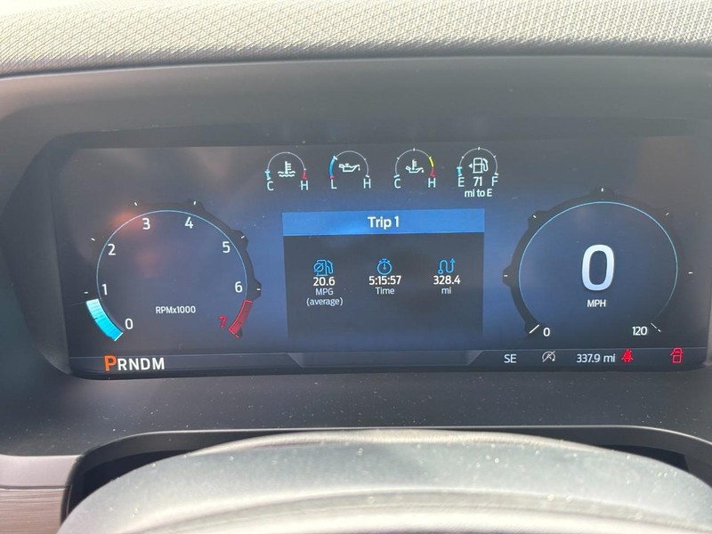 Ford F-150 Vehicle Full-screen Gallery Image 14