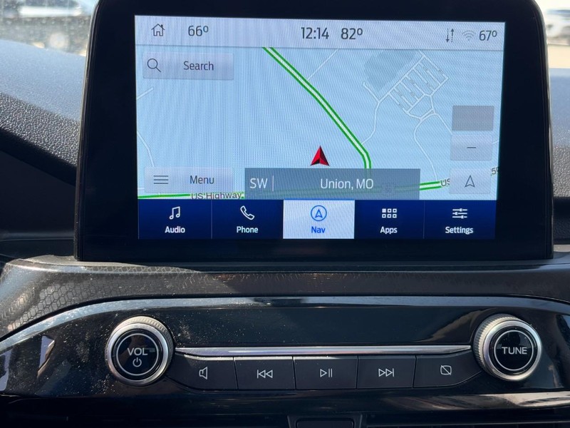 Ford Escape Vehicle Full-screen Gallery Image 22