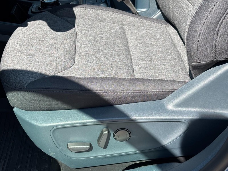 Ford Maverick Vehicle Full-screen Gallery Image 20