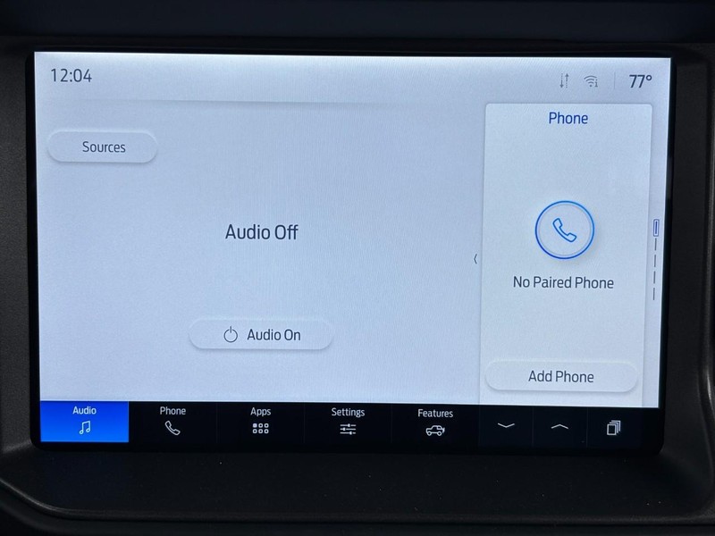 Ford Bronco Vehicle Full-screen Gallery Image 08