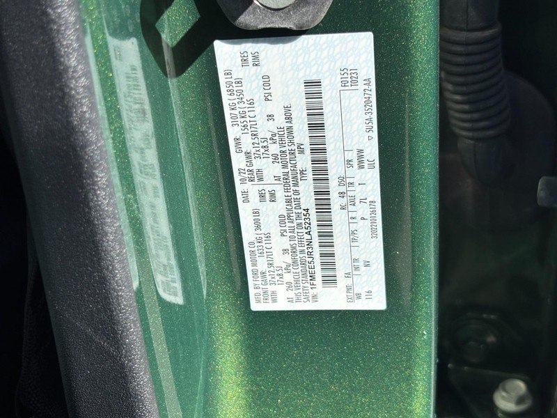 Ford Bronco Vehicle Full-screen Gallery Image 26