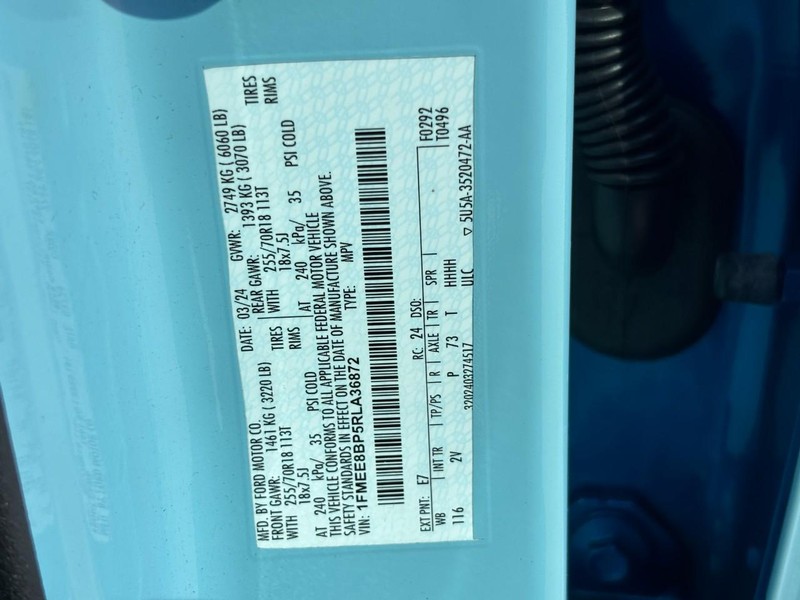 Ford Bronco Vehicle Full-screen Gallery Image 26