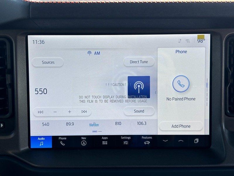 Ford Bronco Vehicle Full-screen Gallery Image 07