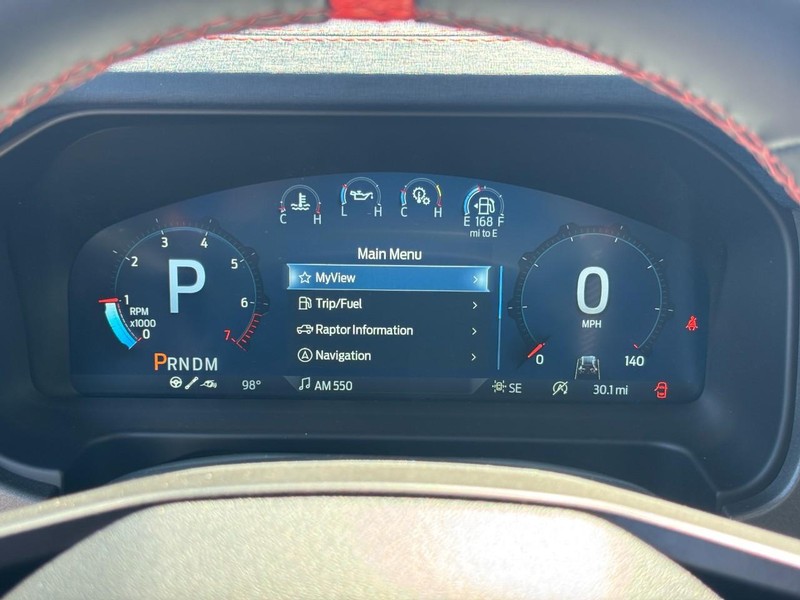 Ford Bronco Vehicle Full-screen Gallery Image 13