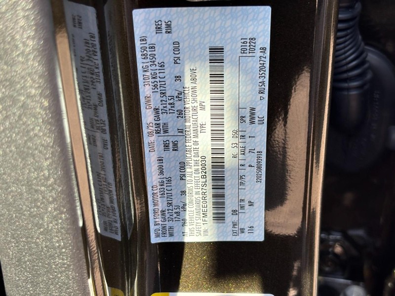 Ford Bronco Vehicle Full-screen Gallery Image 20