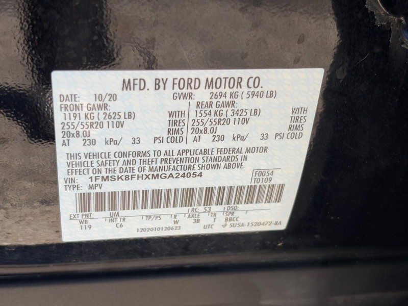 Ford Explorer Vehicle Full-screen Gallery Image 29