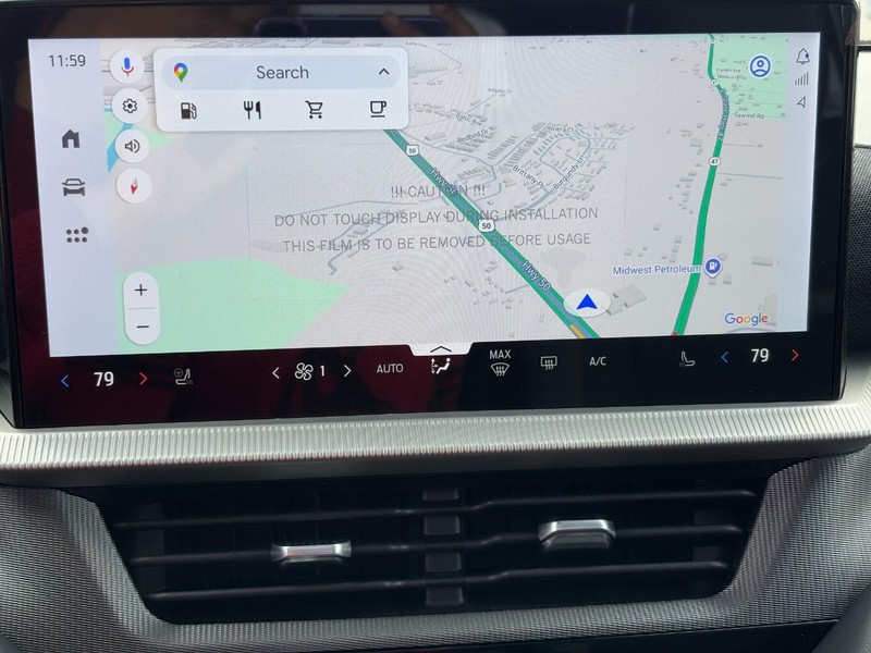 Ford Explorer Vehicle Full-screen Gallery Image 17