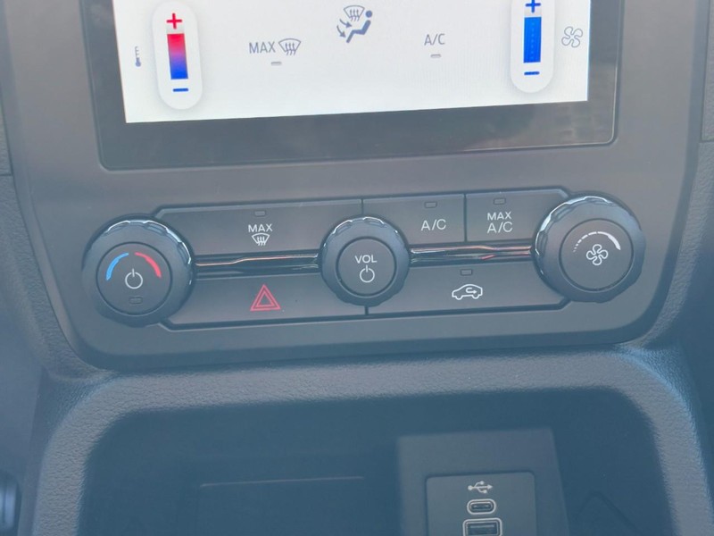 Ford Ranger Vehicle Full-screen Gallery Image 17