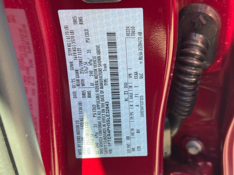 Ford Ranger Vehicle Full-screen Gallery Image 21