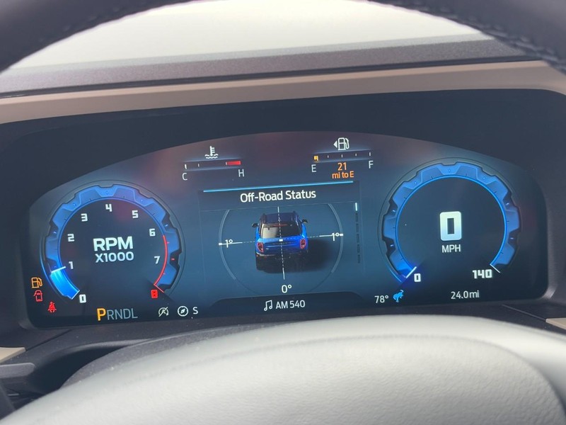 Ford Bronco Sport Vehicle Full-screen Gallery Image 14