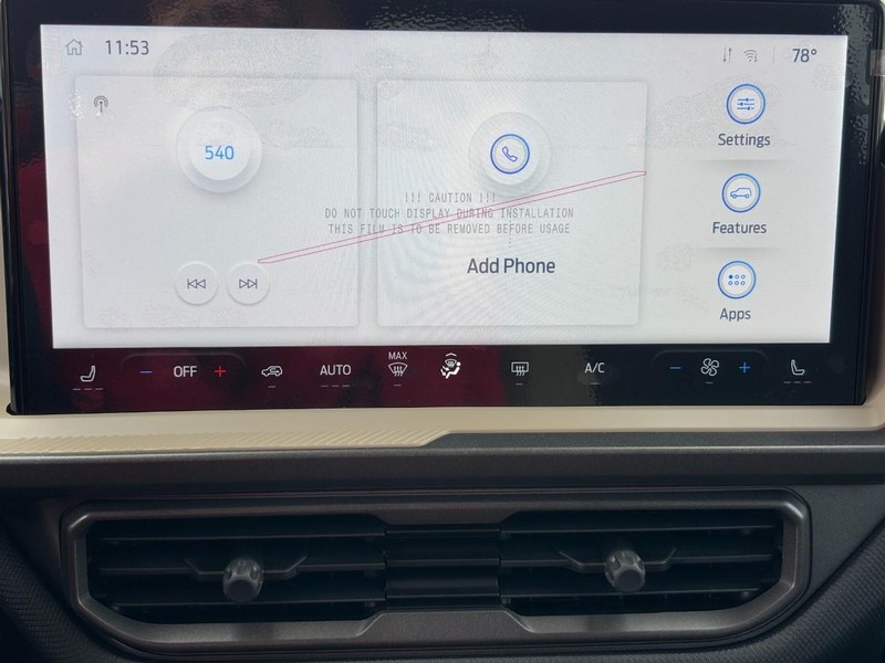 Ford Bronco Sport Vehicle Full-screen Gallery Image 15